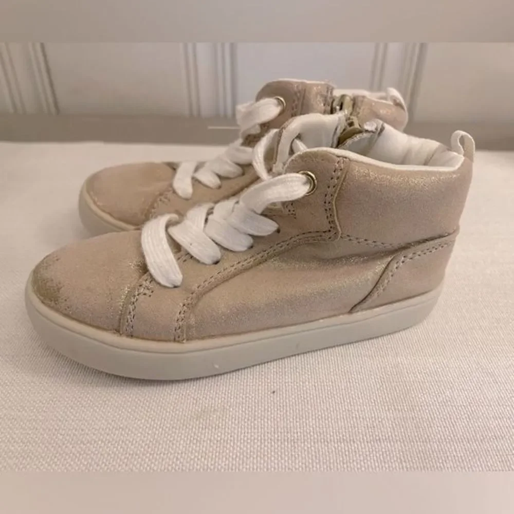 Carters Girls Gold‎ High Tops Size 10
